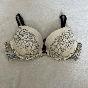 Victoria’s Secret Dream Angels Push-Up 34C